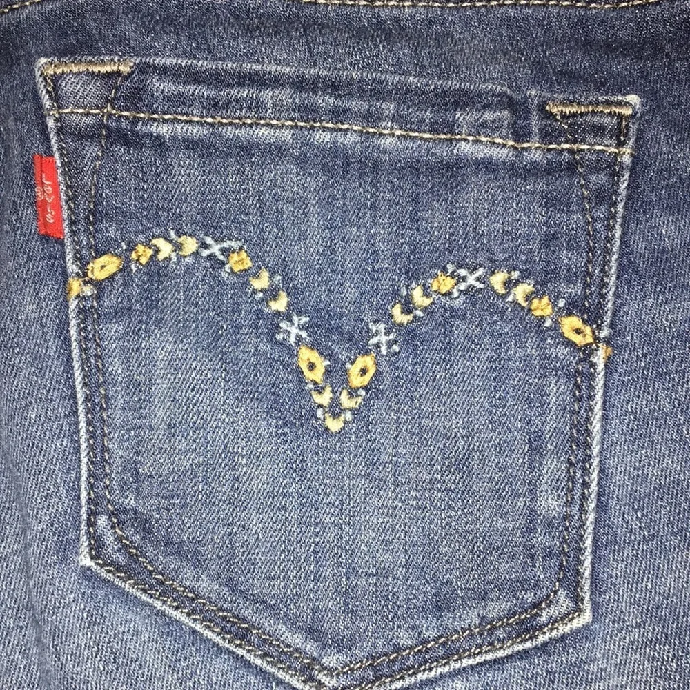 Levi’s Women’s Bootcut Stretch Jeans 5 EUC